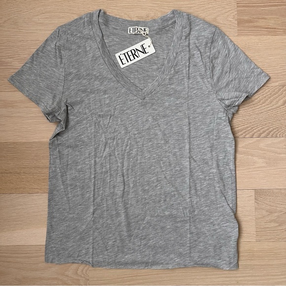 Eterne Tops - ETERNE - V-NECK TSHIRT - HEATHER GREY - SIZE LARGE